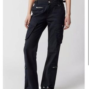BDG BLACK CARGO PANTS